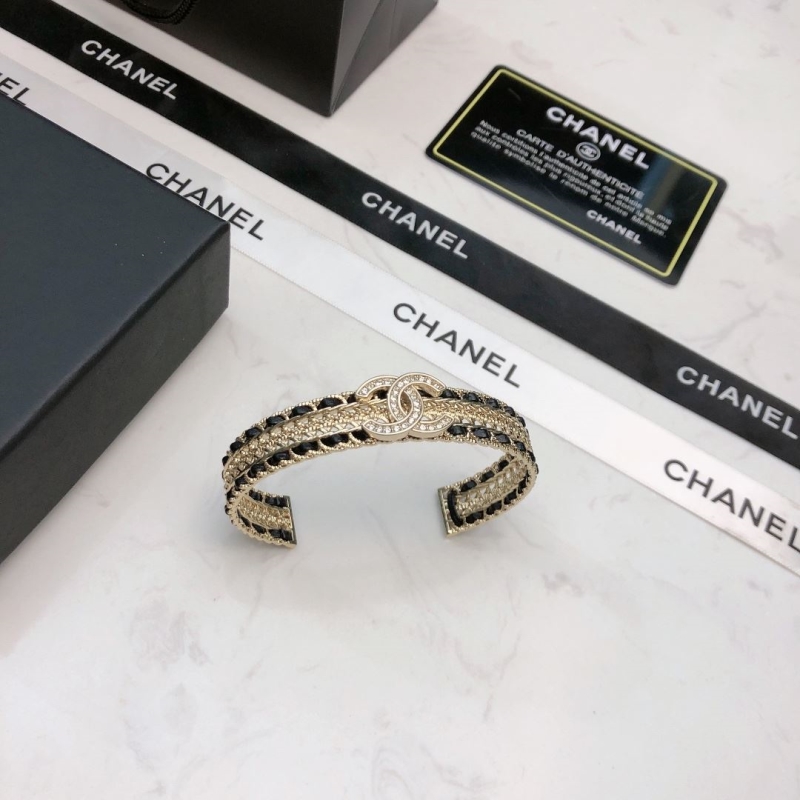 Ch**el bracelets